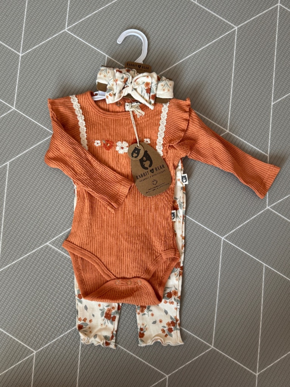 Rabbit + bear three piece set for baby